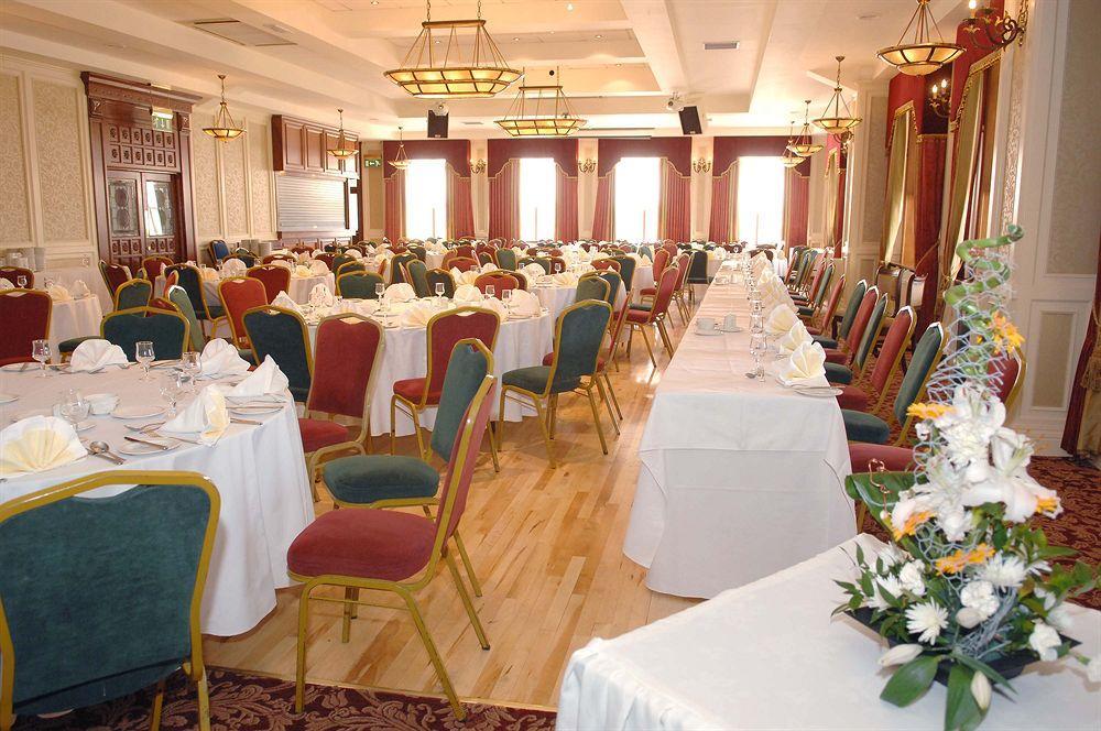 Carrickdale Hotel & Spa Dundalk Exterior foto